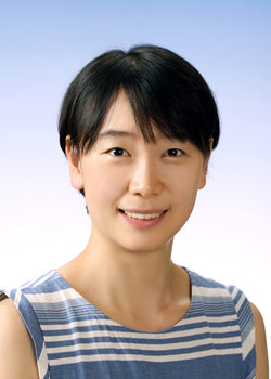 Image of Eun Lee
