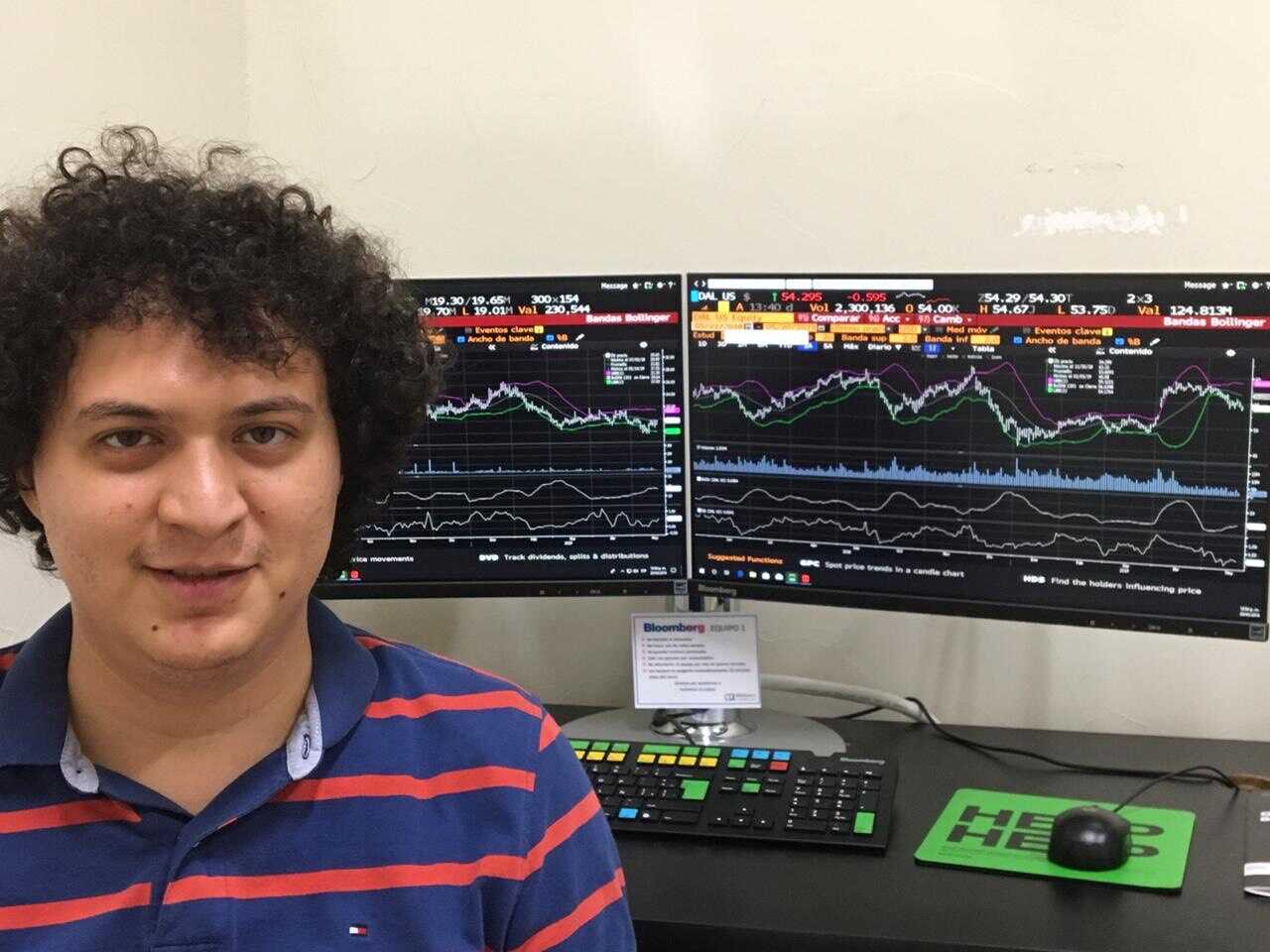 Image of Cesar Olivares