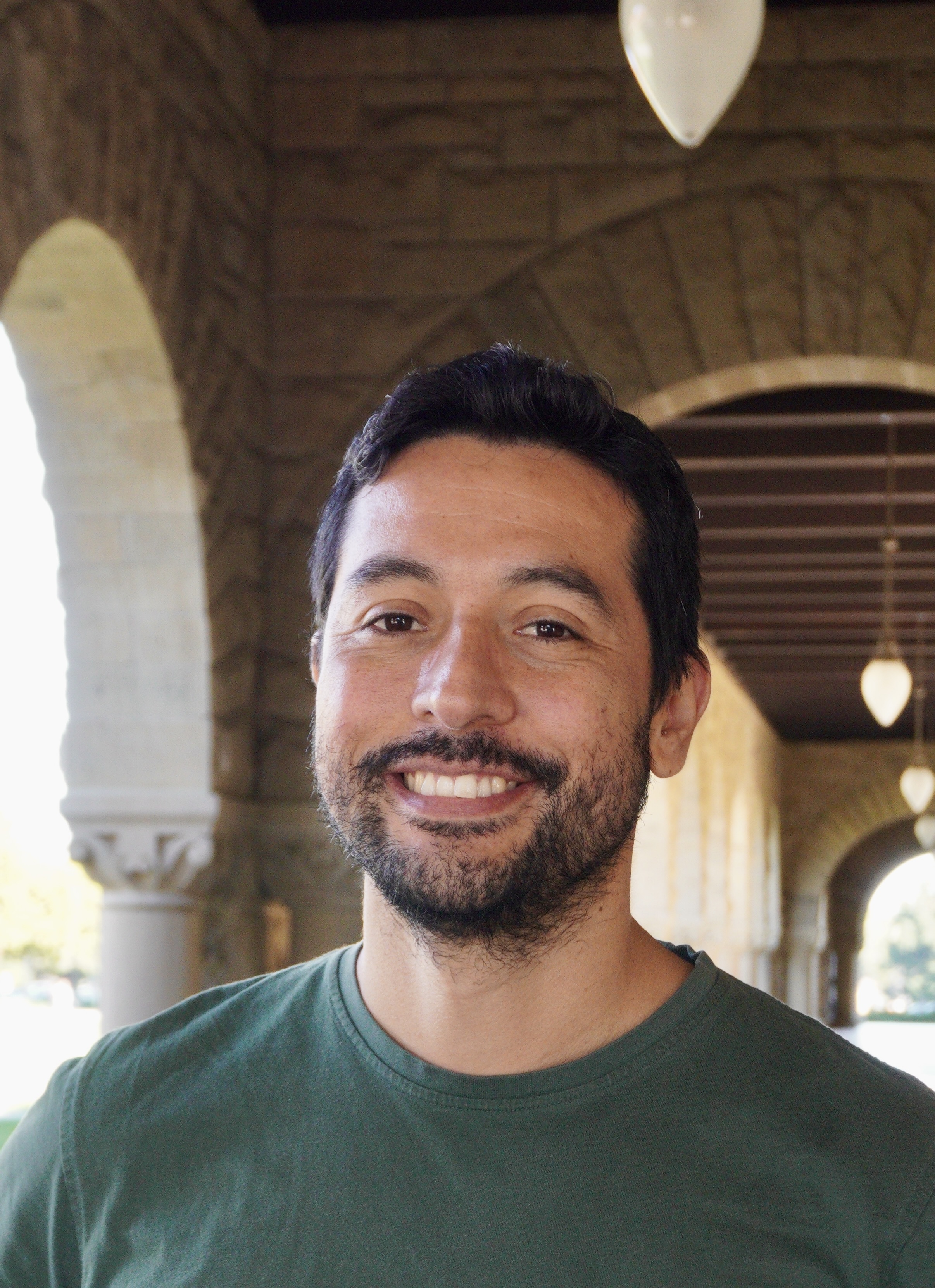 Image of Efraín García Sánchez