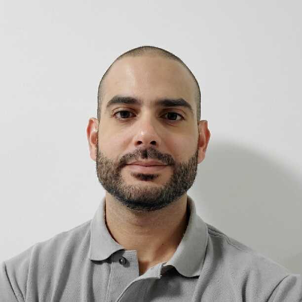 Image of Avishai Zacharia