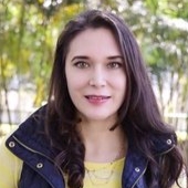 Image of Claudia Flores-Saviaga