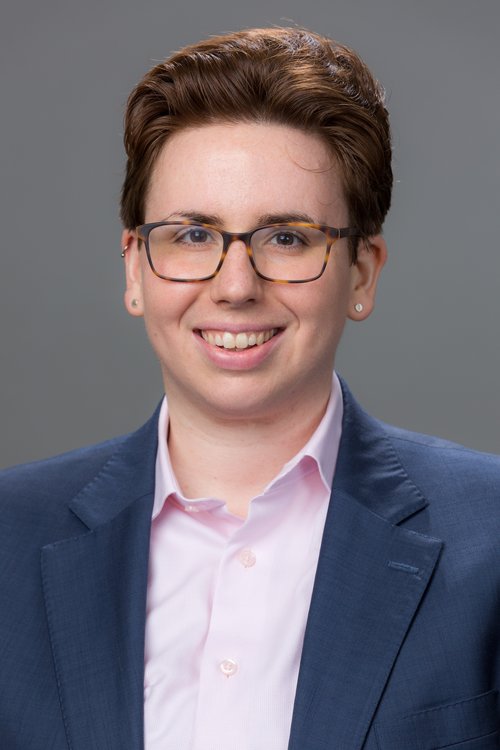 Image of Laura Bellows