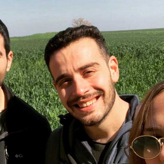 Image of Yaniv Shapira