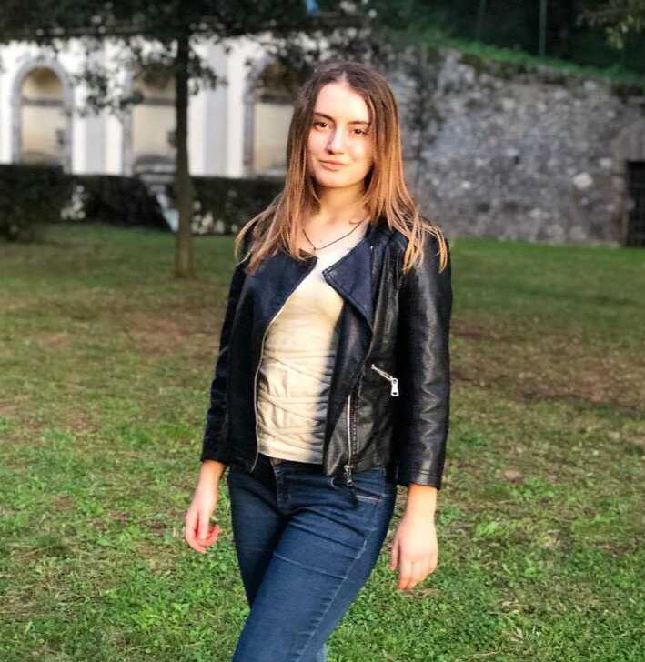 Image of Rebecca Florea